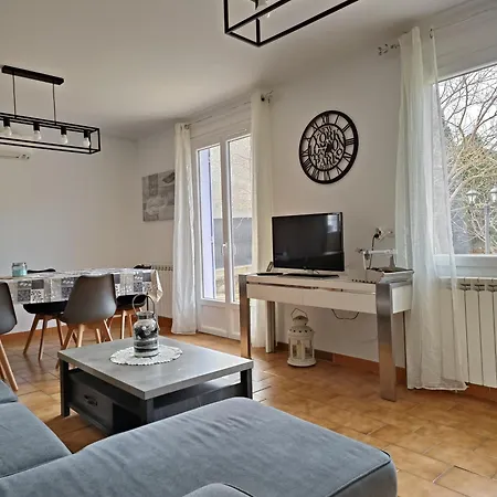 Maison 6 Pers, Avec Jardin, Clim Et Petanque Thuir