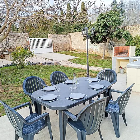 Maison 6 Pers, Avec Jardin, Clim Et Petanque *