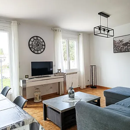 Villa Maison 6 Pers, Avec Jardin, Clim Et Pétanque *